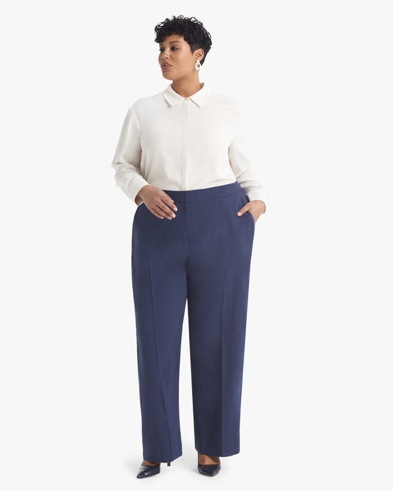 Plus size model wearing Tinsley Linen-Blend Trouser by M.M.LaFleur | Dia&Co | dia_product_style_image_id:160360